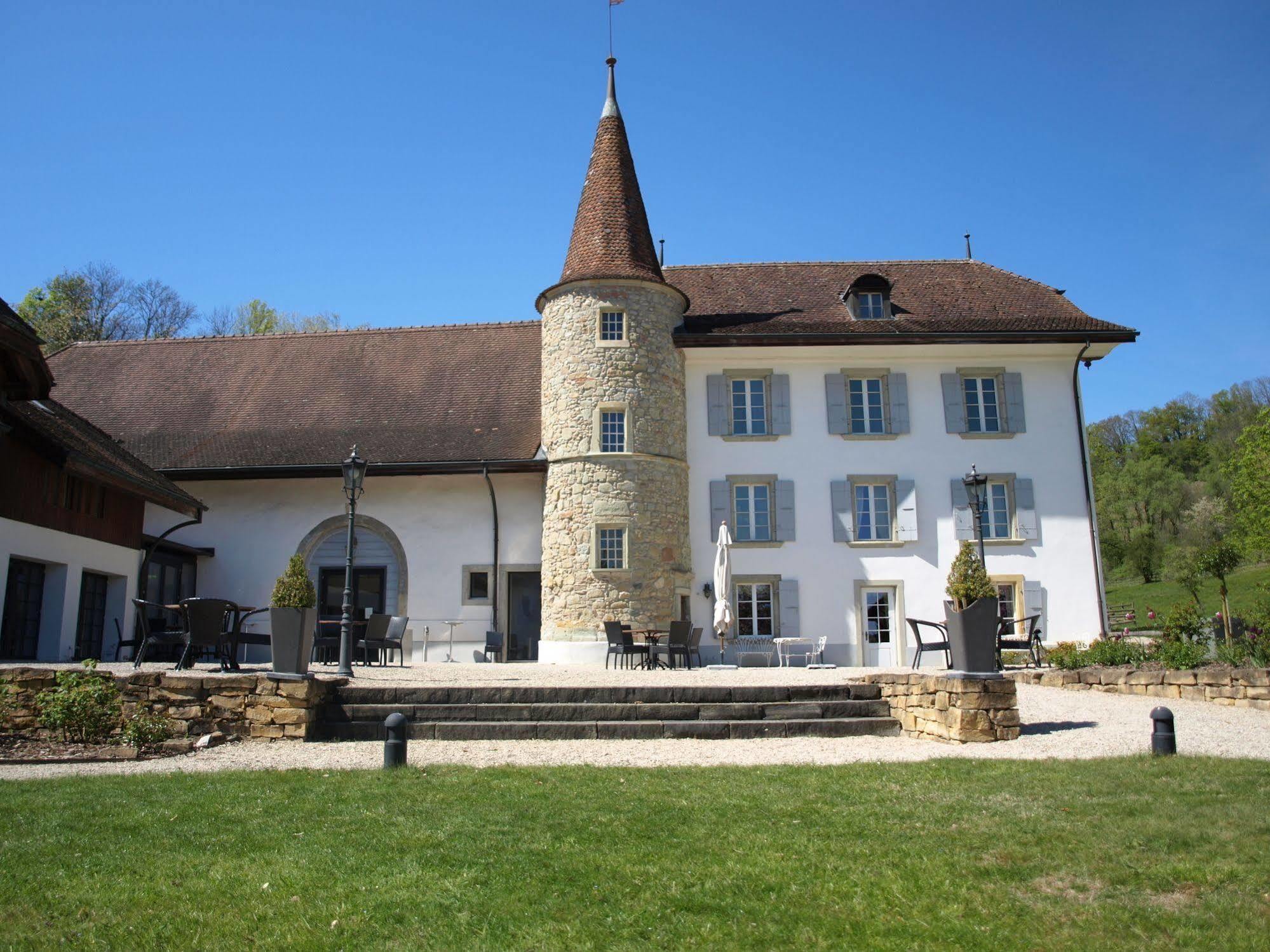 Chateau Salavaux Hotel Vully-les-Lacs Exterior photo